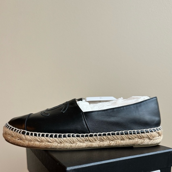 CHANEL Black Lambskin Leather Espadrilles, Size 9-9.5 (Chanel size 40) - Picture 3 of 16